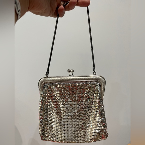 Vintage West Germany Glomesh Silver Chain Mail Purse Bag Metal Kitch Party Retro - Picture 1 of 5